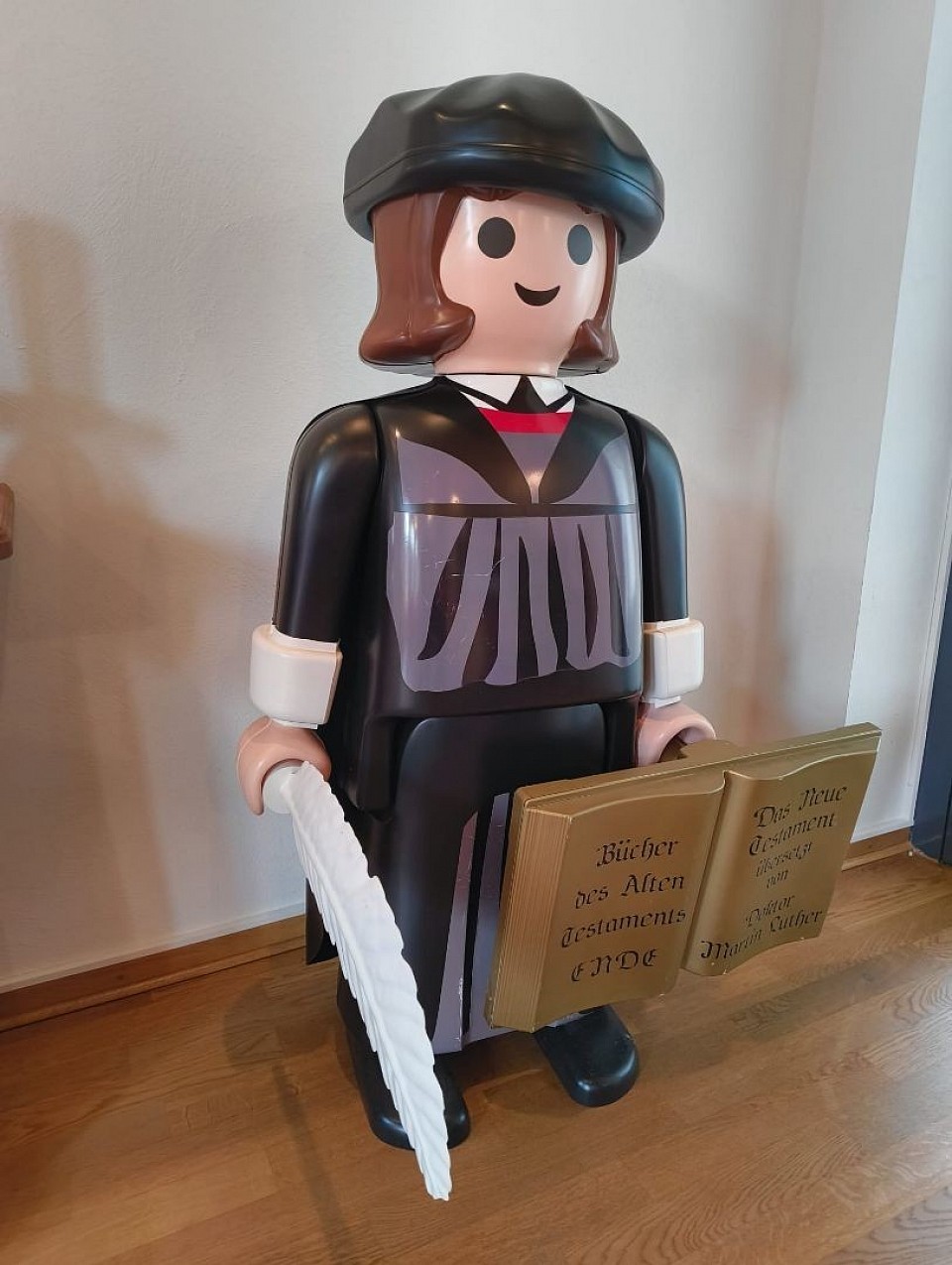 Der Martin Luther Playmobil hat uns Während des Gottesdienstes in Westerbeck begleitet.#Reformationstag
